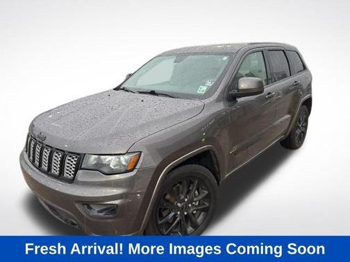 2021 Jeep Grand Cherokee Laredo