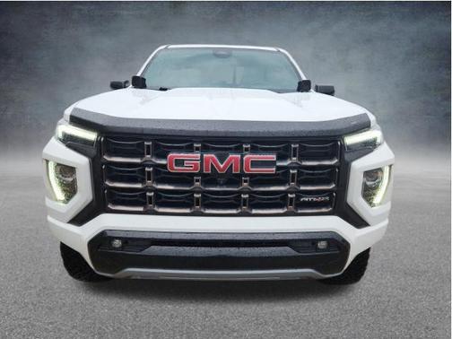 Summit White 2023 GMC Canyon AT4X