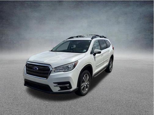 Crystal White Pearl 2020 Subaru Ascent Limited 7-Passenger