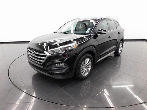 2017 Hyundai TUCSON SE Plus