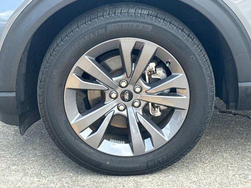 Carbonized Gray Metallic 2023 Ford Explorer XLT