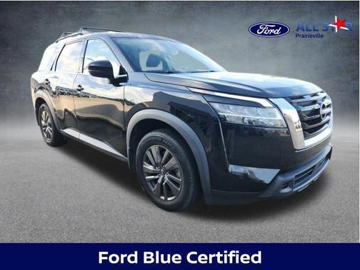 Super Black 2022 Nissan Pathfinder SV 2WD