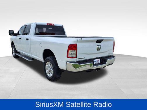 Bright White Clearcoat 2023 RAM 2500 Big Horn Crew Cab 4x4 8' Box