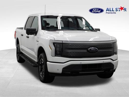 2023 Ford F-150 Lightning XLT