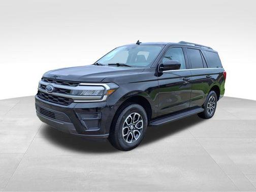 Black Metallic 2024 Ford Expedition XLT