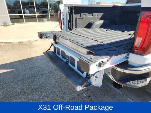 2023 GMC Sierra 2500 SLT