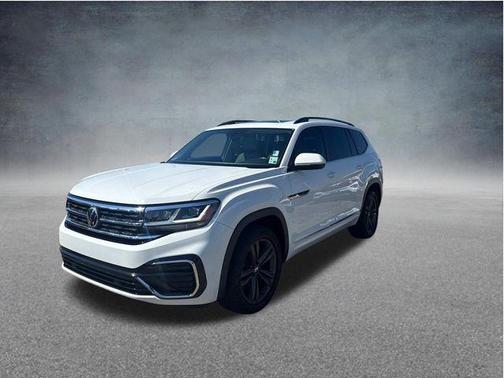 White 2021 Volkswagen Atlas 3.6L SE w/Technology