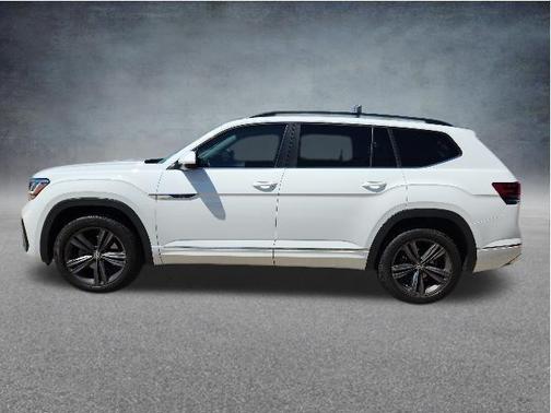 White 2021 Volkswagen Atlas 3.6L SE w/Technology