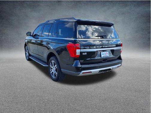 Agate Black Metallic 2023 Ford Expedition XLT