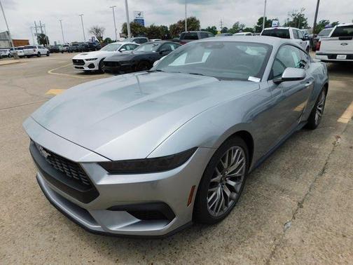 2025 Ford Mustang EcoBoost Premium