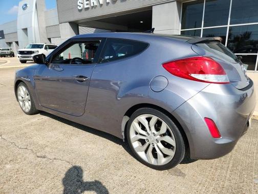2015 Hyundai Veloster Base