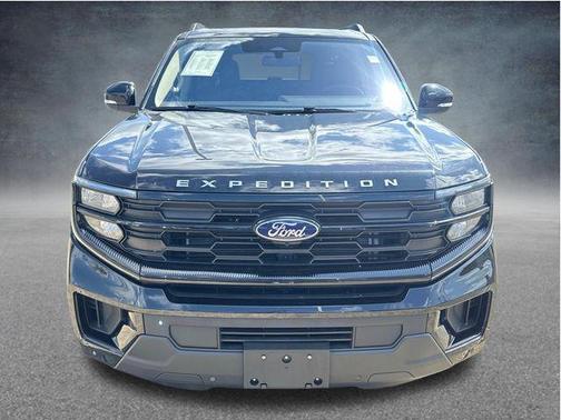 Black Metallic 2025 Ford Expedition Max Active 4x4