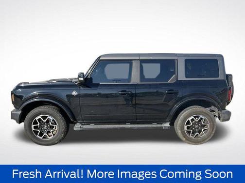 Shadow Black 2024 Ford Bronco Outer Banks