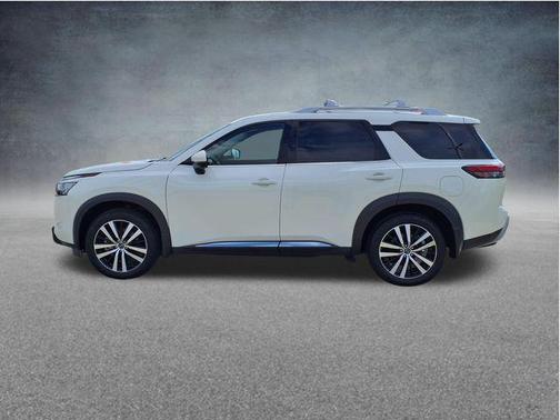 Pearl White Tricoat 2024 Nissan Pathfinder Platinum 4WD