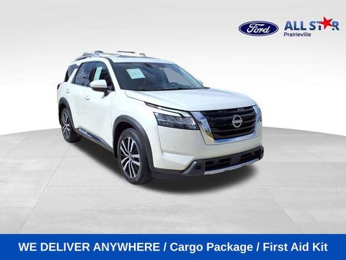 Pearl White Tricoat 2024 Nissan Pathfinder Platinum 4WD