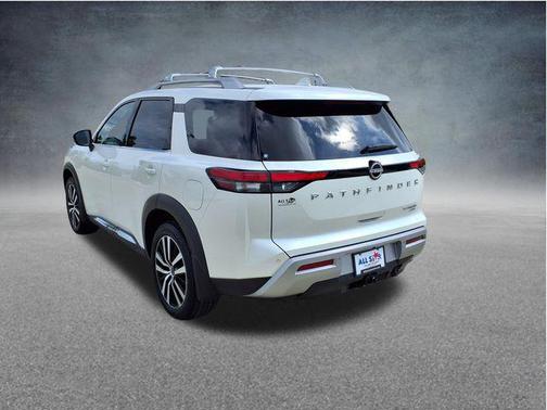 Pearl White Tricoat 2024 Nissan Pathfinder Platinum 4WD