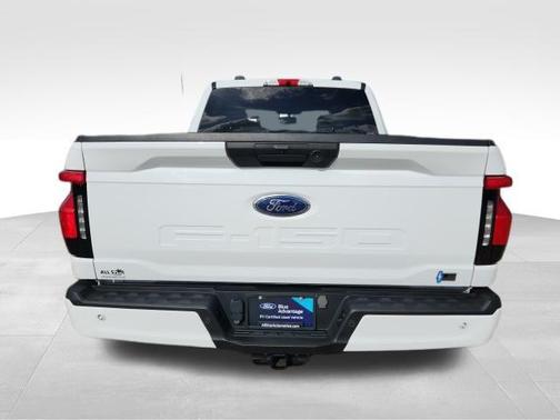 2023 Ford F-150 Lightning XLT