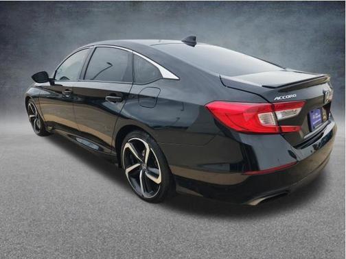 Crystal Black Pearl 2022 Honda Accord Sport SE 1.5T