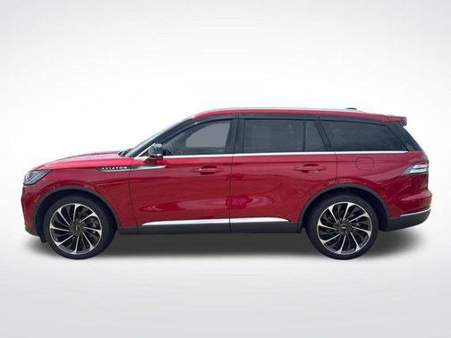 Red Carpet Tinted Clearcoat 2025 Lincoln Aviator Reserve AWD