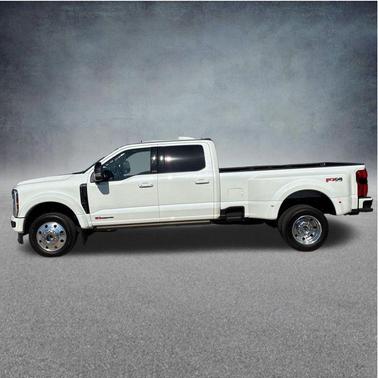 Star White Metallic Tri-Coat 2025 Ford F-450 Platinum