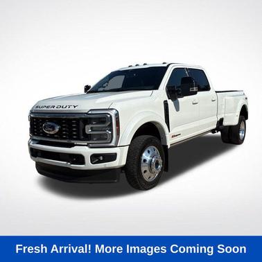 Star White Metallic Tri-Coat 2025 Ford F-450 Platinum