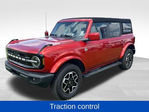 Hot Pepper Red Metallic Tinted Clearcoat 2023 Ford Bronco Outer Banks