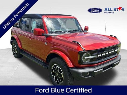 Hot Pepper Red Metallic Tinted Clearcoat 2023 Ford Bronco Outer Banks
