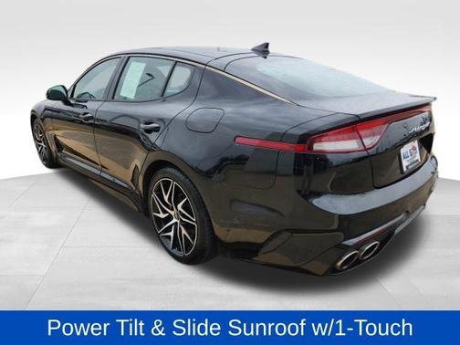 2022 Kia Stinger GT-Line