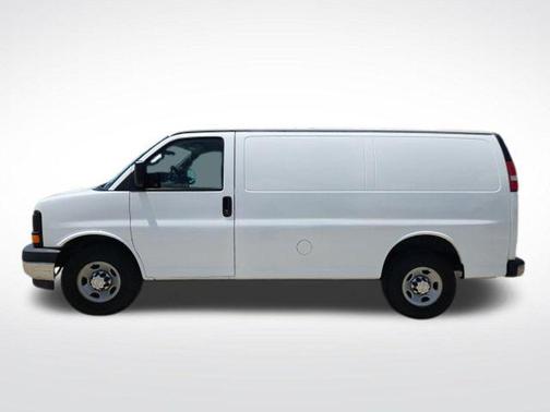 Summit White 2017 Chevrolet Express 2500 Work Van