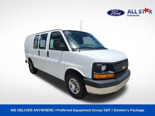 Summit White 2017 Chevrolet Express 2500 Work Van