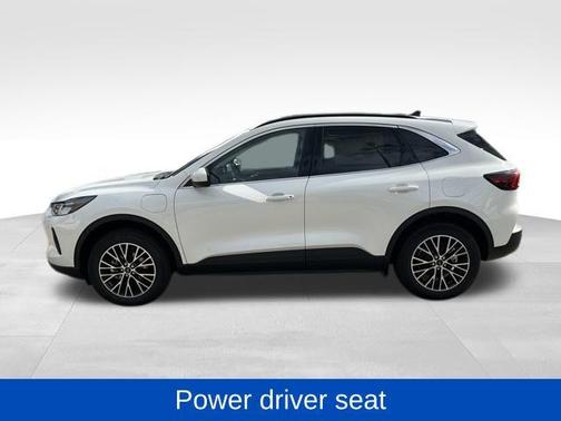 2026 Ford Escape PHEV SE