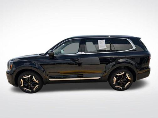 Ebony Black 2025 Kia Telluride EX