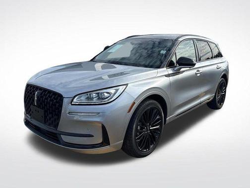 Silver Radiance Metallic Clearcoat 2023 Lincoln Corsair Reserve