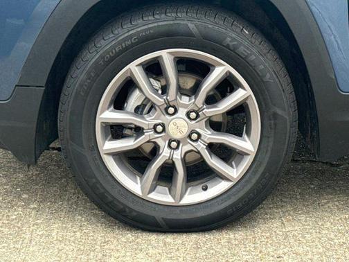 Downpour Metallic 2024 GMC Terrain SLT