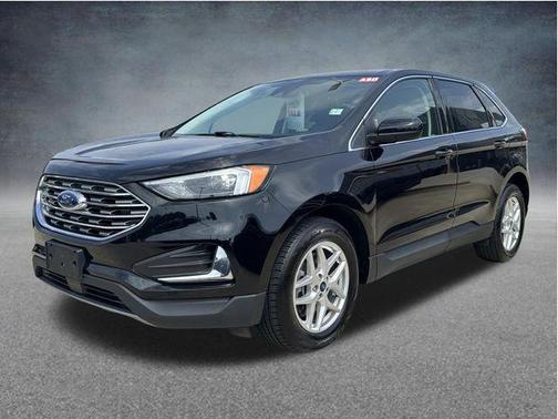 Black Metallic 2022 Ford Edge SEL