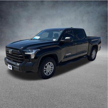 Midnight Black Metallic 2024 Toyota Tundra SR5