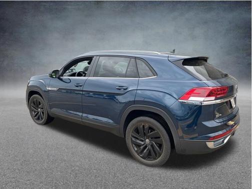 Tourmaline Blue Metallic 2022 Volkswagen Atlas Cross Sport 3.6L V6 SE w/Technology