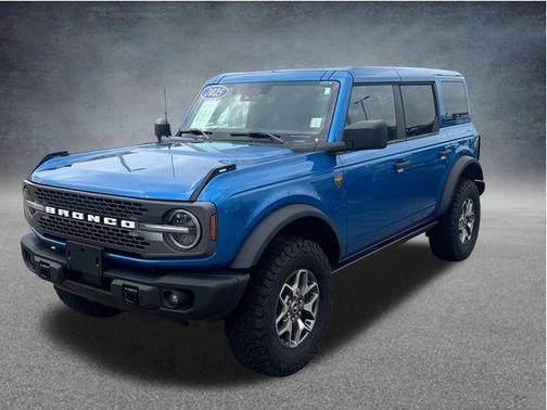 Velocity Blue Metallic 2025 Ford Bronco Badlands