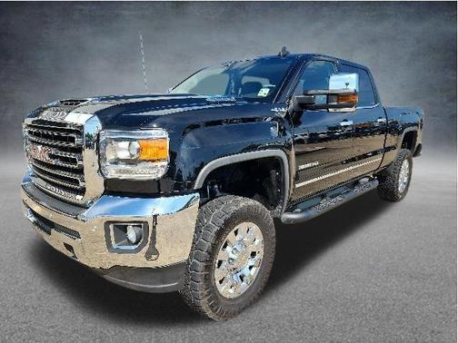 Onyx Black 2018 GMC Sierra 2500 SLT