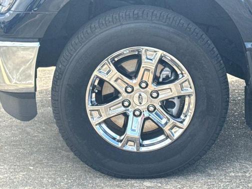 Antimatter Blue Metallic 2023 Ford F-150 XLT