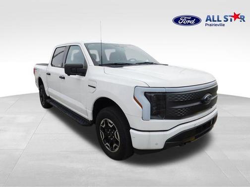 2023 Ford F-150 Lightning XLT