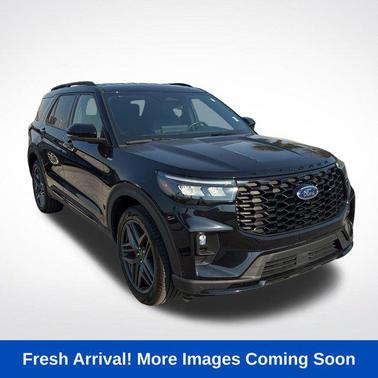 Black Metallic 2025 Ford Explorer ST-Line