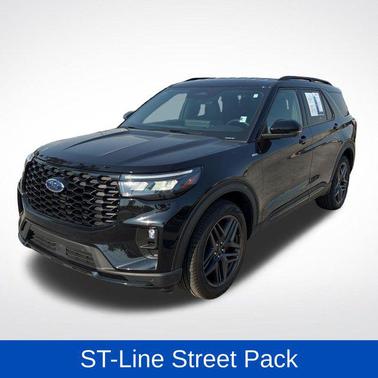 Black Metallic 2025 Ford Explorer ST-Line