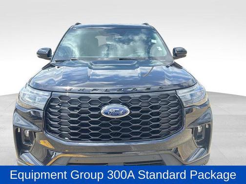 Black Metallic 2025 Ford Explorer ST-Line