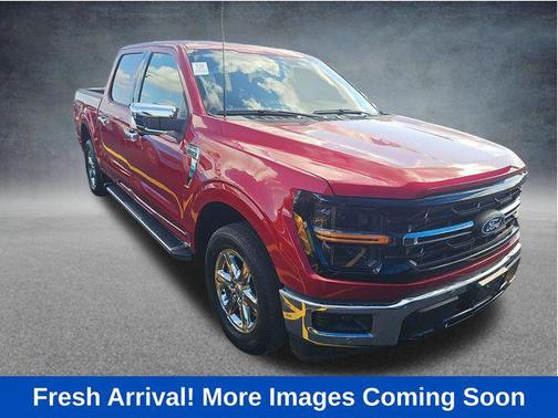 Rapid Red Metallic Tinted Clearcoat 2024 Ford F-150 XLT