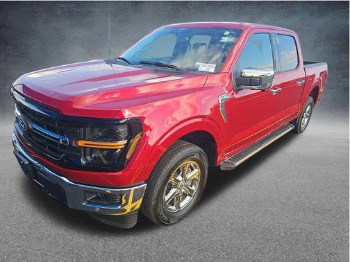 Rapid Red Metallic Tinted Clearcoat 2024 Ford F-150 XLT
