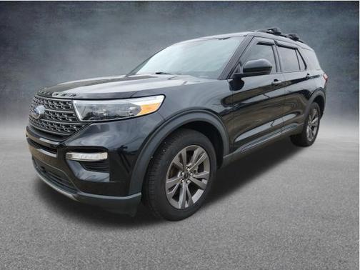 AGATE BLACK METALLIC 2022 Ford Explorer XLT