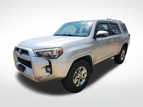 Classic Silver Metallic 2016 Toyota 4Runner SR5 Premium