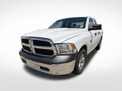 Bright White Clearcoat 2018 RAM 1500 Tradesman