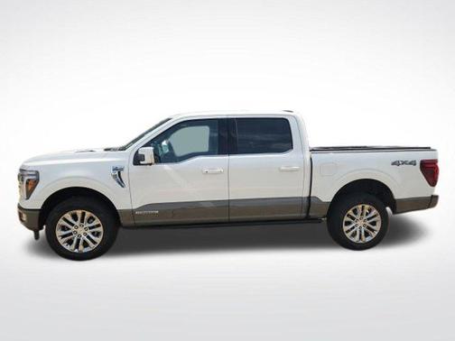 Star White Metallic Tri-Coat 2025 Ford F-150 King Ranch